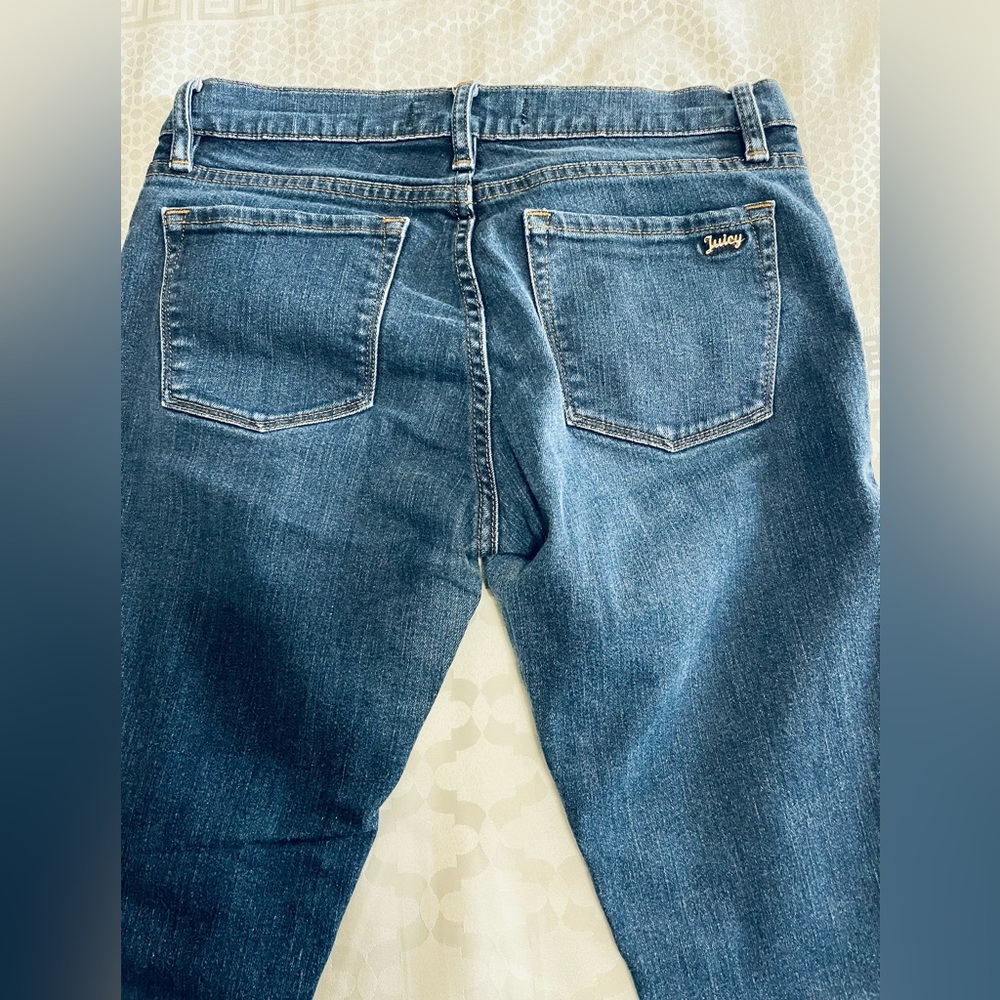 Juicy Couture Jeans Women Size 27 x 29 Color Blue. Great Condition!!!